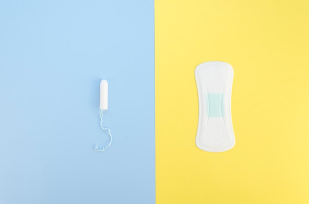 Comparison between pad and tampon