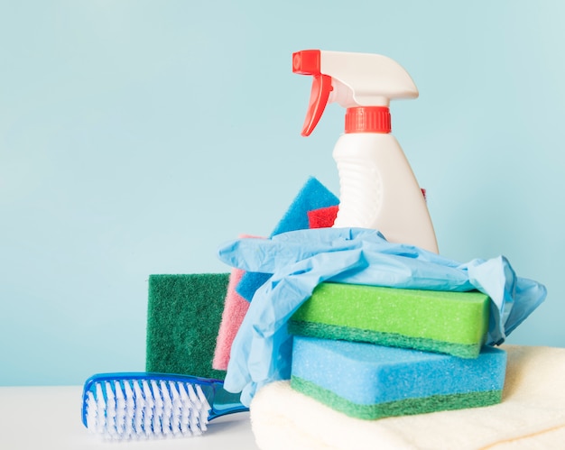 Free photo composition of cleaning objects