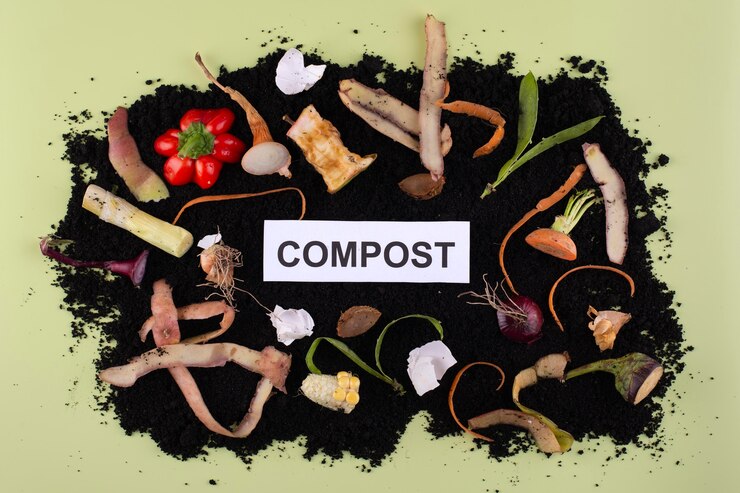 Free Photo composition of compost made of rotten vegetables
