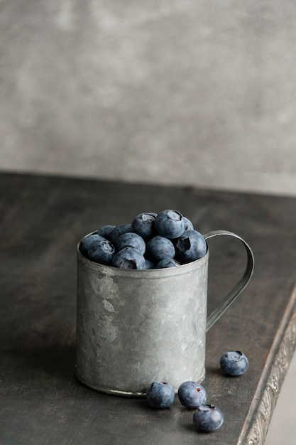 Free photo composition of a healthy meal on the table