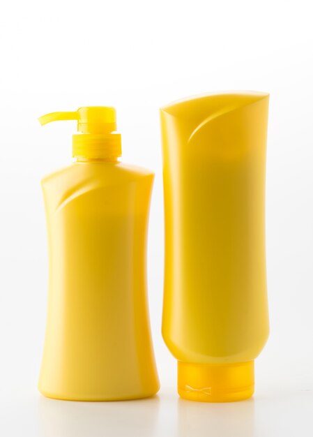 conditioner shampoo bottle