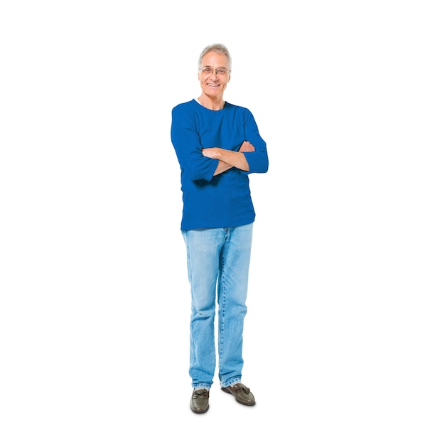 Free photo confident senior man standing with arms crossed