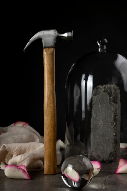 Free photo construction hammer indoors still life