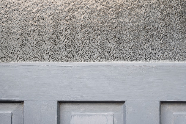Contrasting outdoor texture design