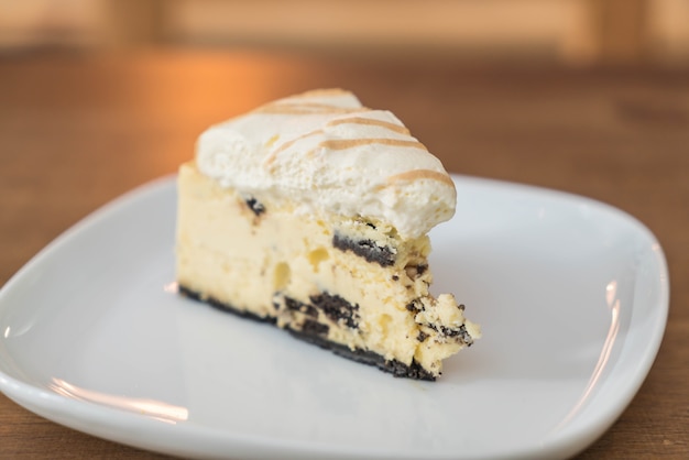 cookies and cream cheese cake