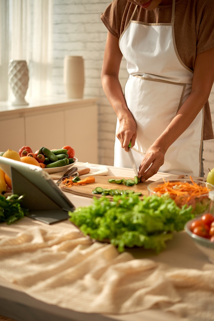 Free Photo cooking healthy dish
