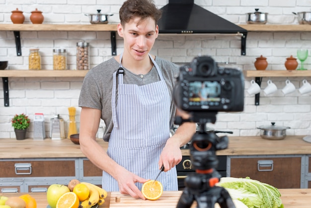 Free photo cooking vlogger