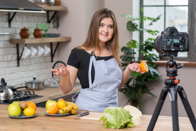 Free photo cooking vlogger