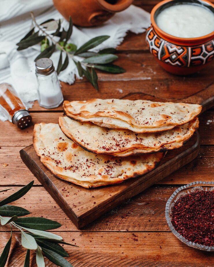 Бесплатный Фотография корат-гутабс с мясом на столе