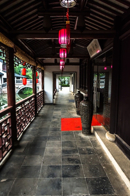 Free photo corridor of a chinese building