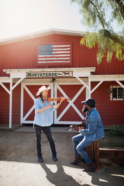 Free photo country music interprets singing outdoors