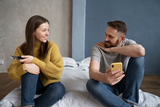 Free photo couple having communication problems