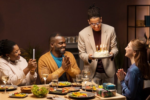 Free photo couples celebrating birthday