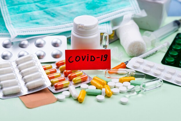 Covid-19 medical desk arrangement