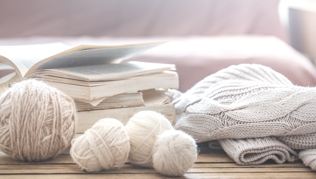 Free photo cozy warm still life in the living room