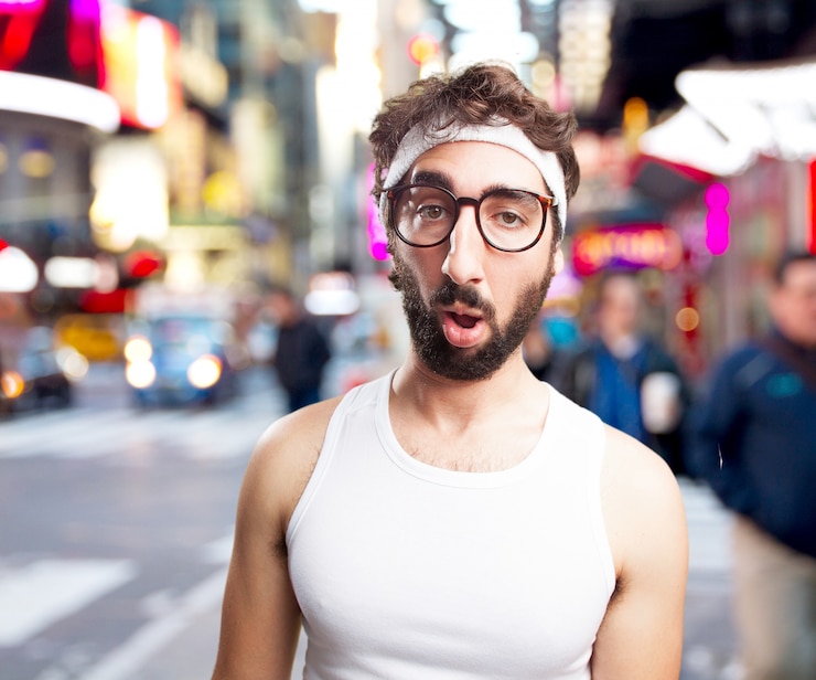 Free Photo crazy sports man worried expression