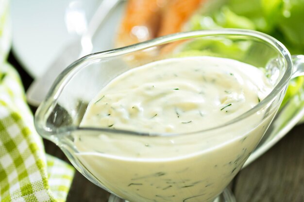 Cream sauce for fish