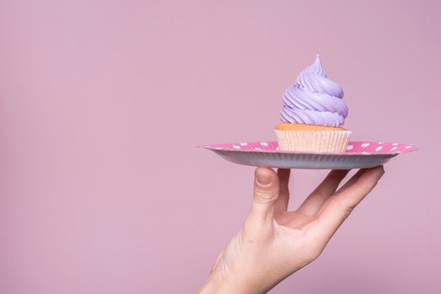 Foto gratuita concetto di pop torta creativa