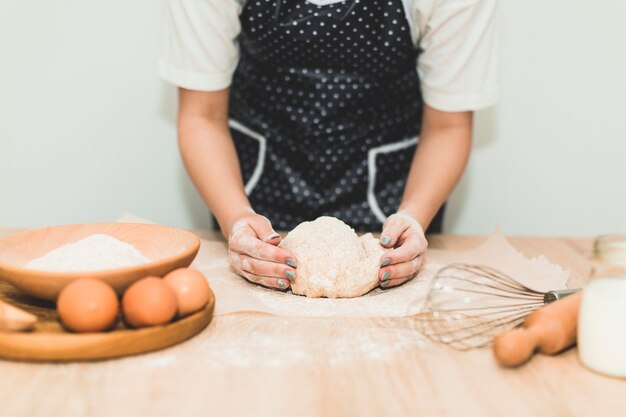 作物パン屋で健康的なパンを作る