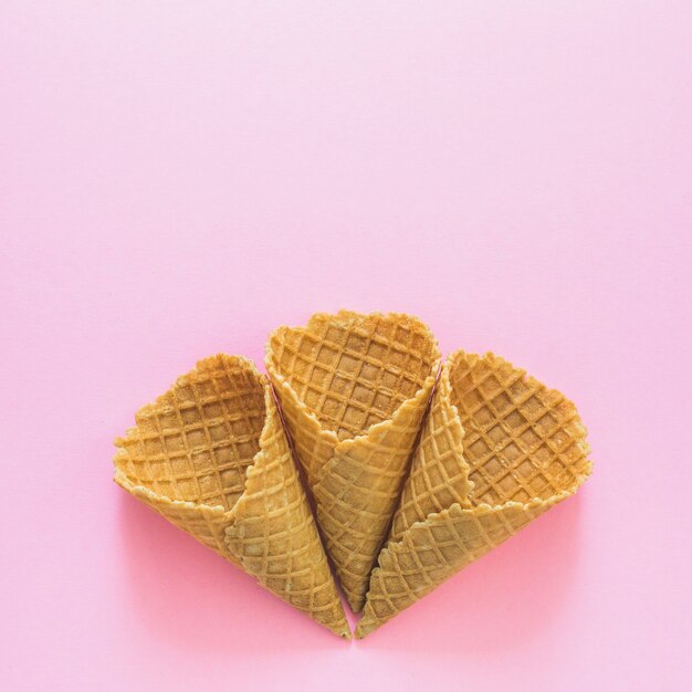 Crunchy waffle cones