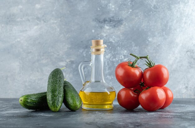Cucumbers and tomatoes with fresh olive oil 