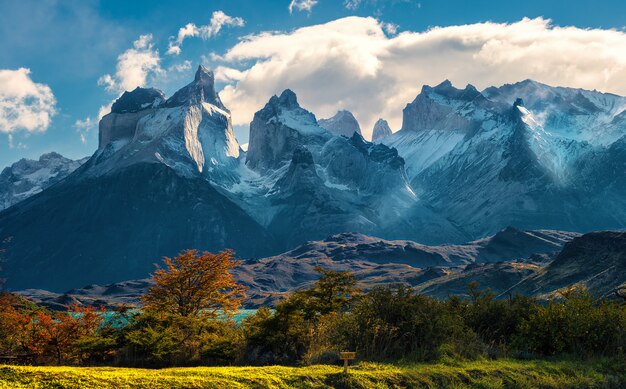 Premium Photo | Cuernos del paine, chilean patagonia in autumn, torres