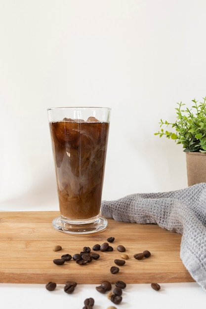 Free photo cup of coffee on table