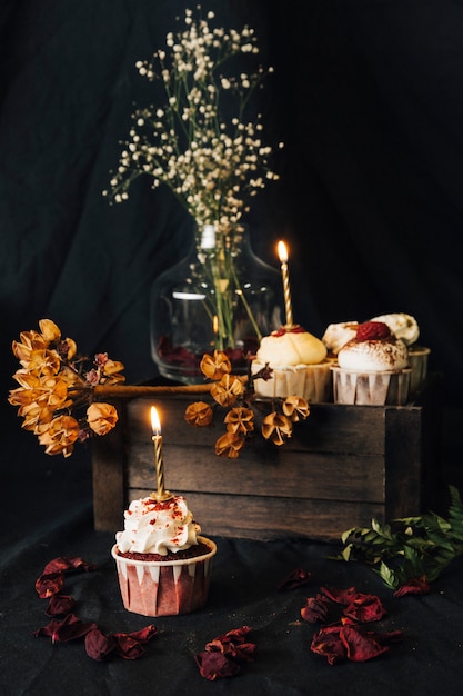 Free photo cupcake still life