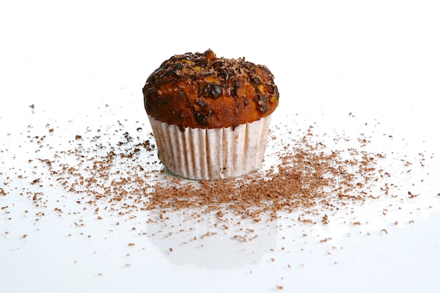 Free photo cupcake with grated chocolate