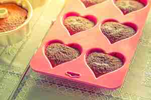 Free photo cupcakes with heart shape