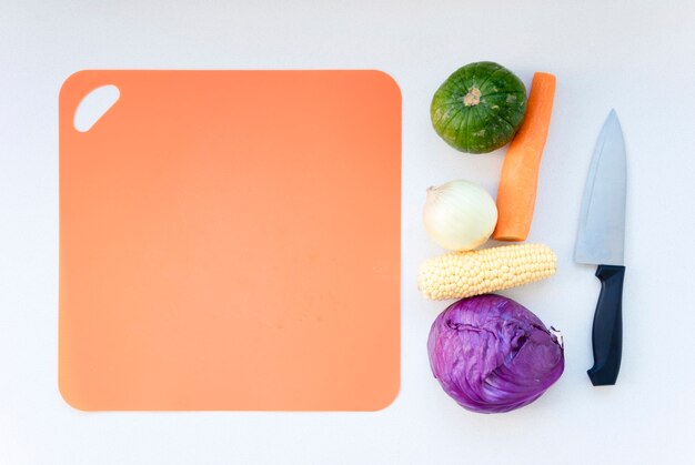 Cutboard with vegetables