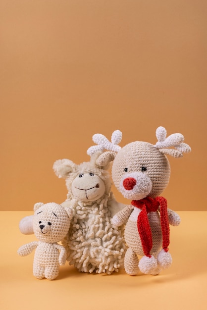 Cute plush toys arrangement