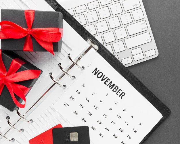 Cyber monday sale and november calendar