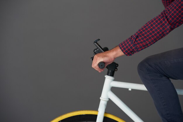 Ragazzo in bicicletta