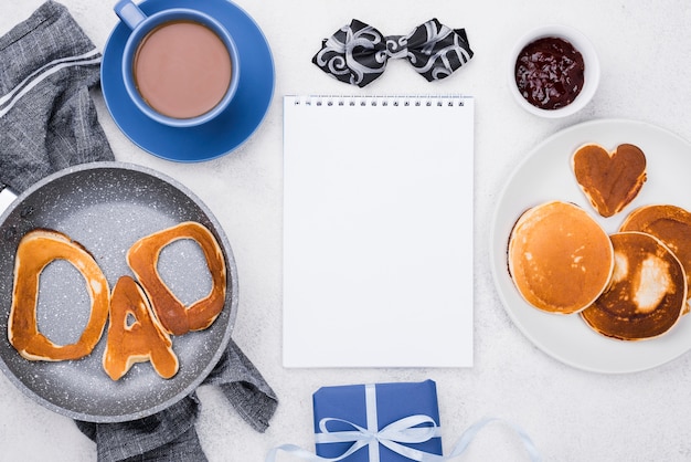 Dad word written in bread buns