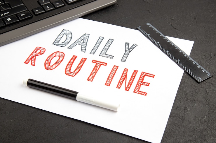 Free Photo daily routine writing on blank on dark surface