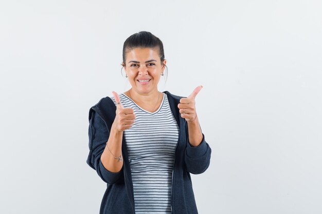 Dark-haired woman in shirt