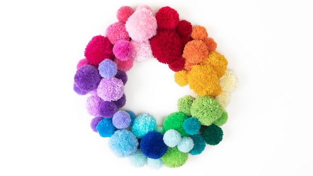 Free photo decirative pom poms close up detail