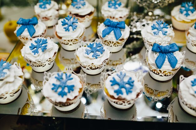 Decorated cupcakes for the wedding