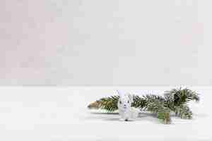 Free photo decoration with fir tree twig and white rabbit