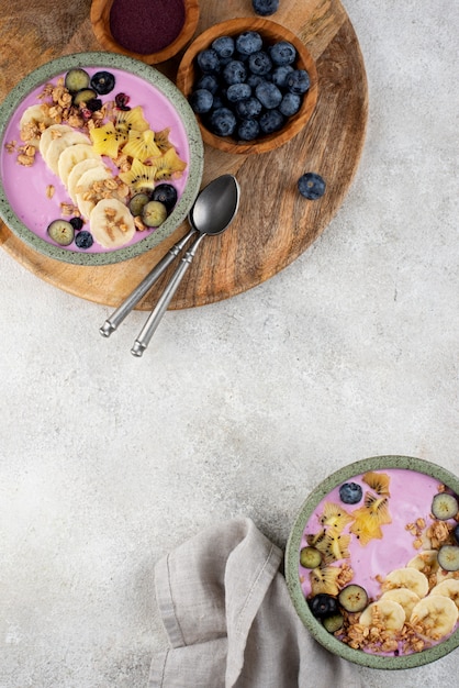 Free photo delicious açai bowl arrangement with copy space