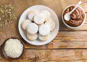 Free photo delicious alfajores concept arrangement