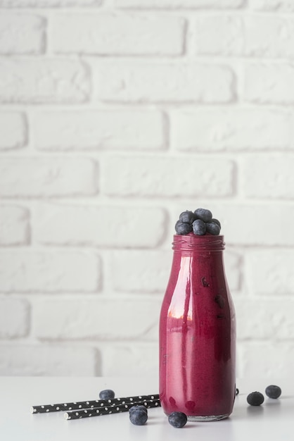 Free photo delicious blueberry beverage