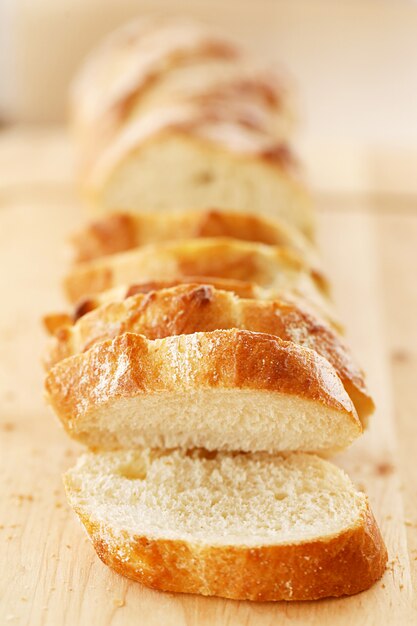 Foto gratuita delizioso pane sul tavolo