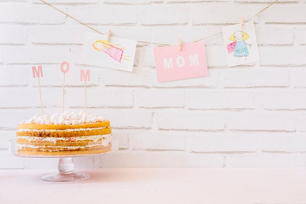 Free photo delicious cake for mother day