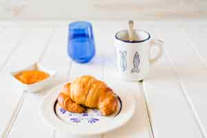 Foto gratuita deliziosa composizione di colazione