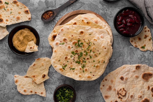 Free photo delicious composition of nutritious roti