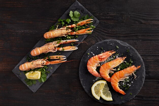 Вкусные приготовленные морепродукты