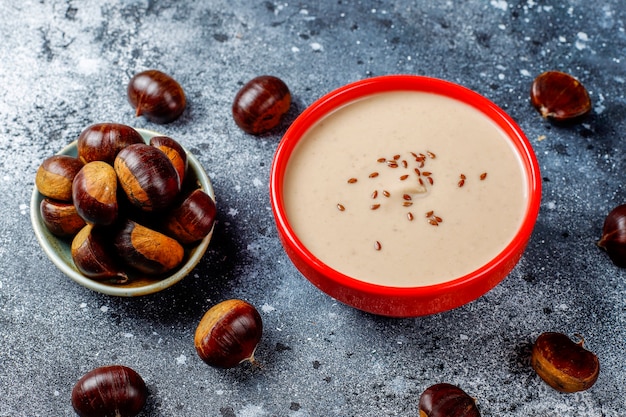 Free photo delicious creamy chestnut soup.