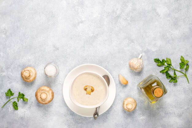 맛있는 수제 버섯 크림 스프, 평면도